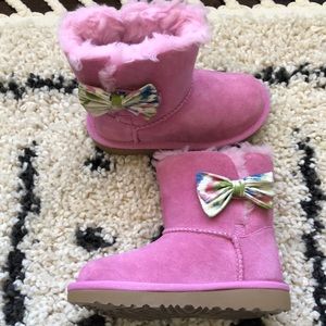 new - Kenzie Tie Dye Bow Uggs